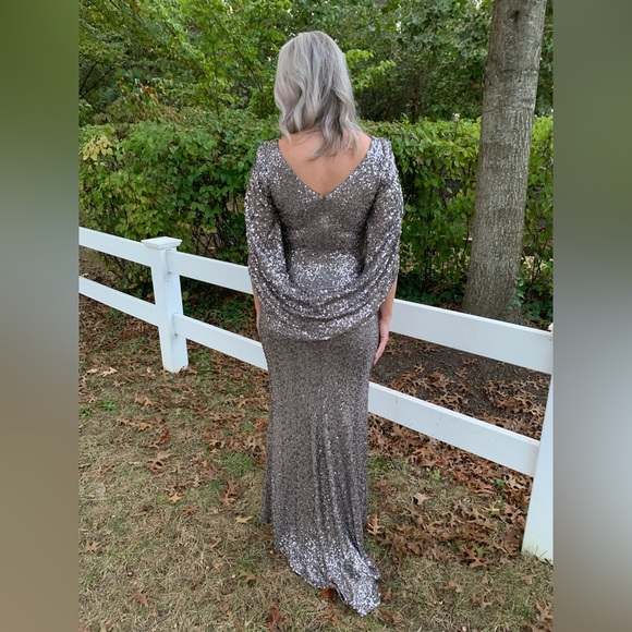 Betsy & Adam Dresses & Skirts - ✨ Betsy & Adam Gunmetal Sequin Gown – Red Carpet Glam ✨